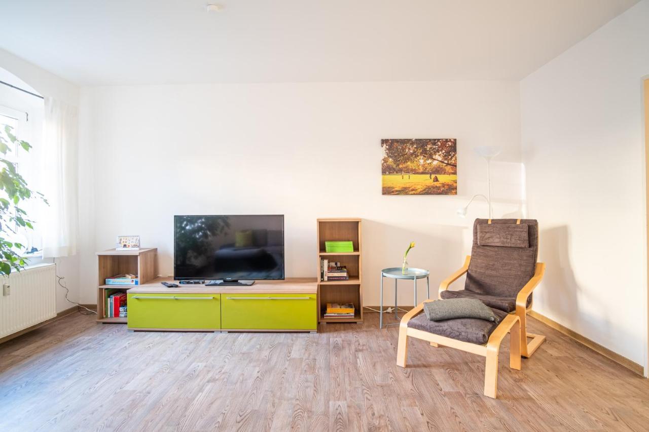 Helle Ferienwohnung Im Hinterhof Dresden Exterior photo
